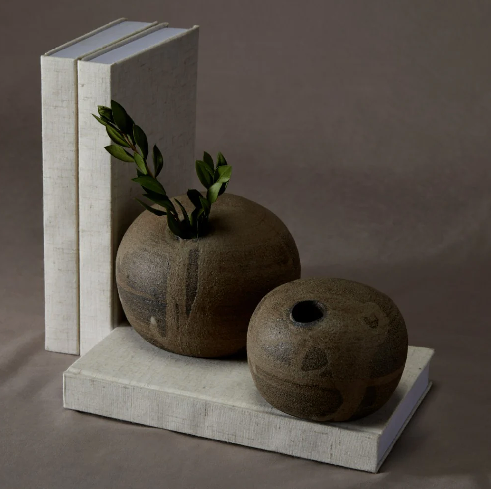 handmade aura vase in earth