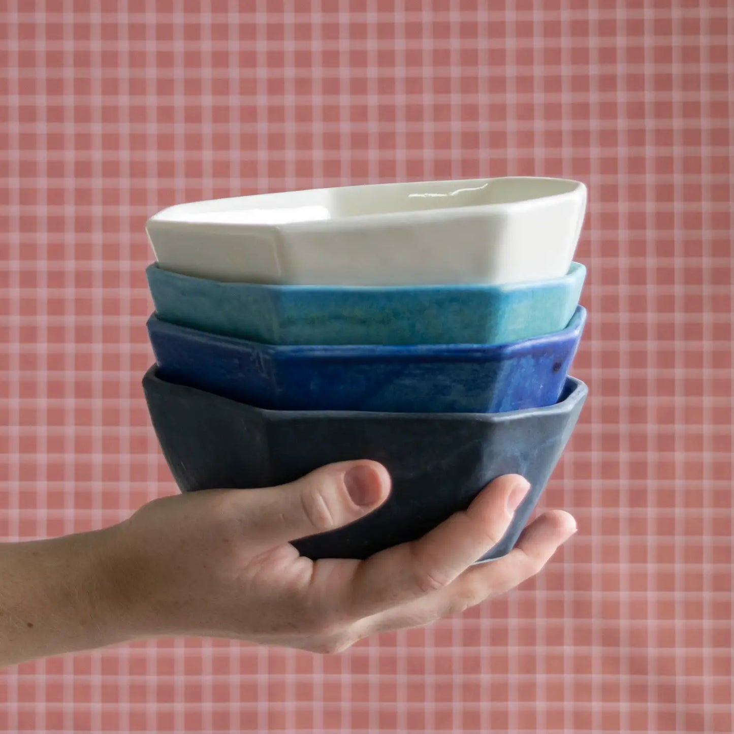 Small Formation Bowl in Frost White